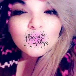 Meet your Posher, Erika